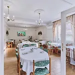 托卡耶尔康体酒店 凯斯特海伊