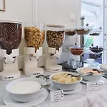 托卡耶尔康体酒店 凯斯特海伊