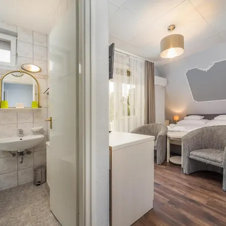 Tokajer Wellness Panzio 3*