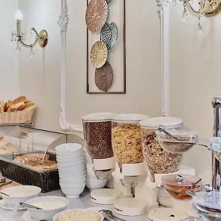 Tokajer Wellness Panzio 3* Keszthely