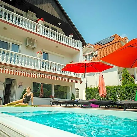 Tokajer Wellness Panzio 3* Keszthely