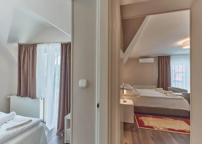 Tokajer Wellness Panzio 3* Keszthely