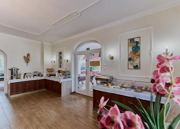 Tokajer Wellness Panzio Keszthely