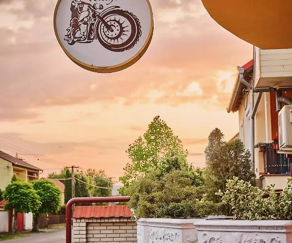 Tokajer Wellness Panzio 3* Keszthely