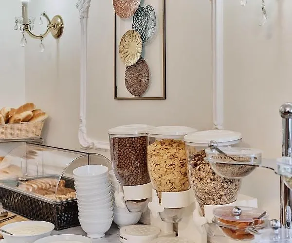 Tokajer Wellness Panzió 3* Keszthely