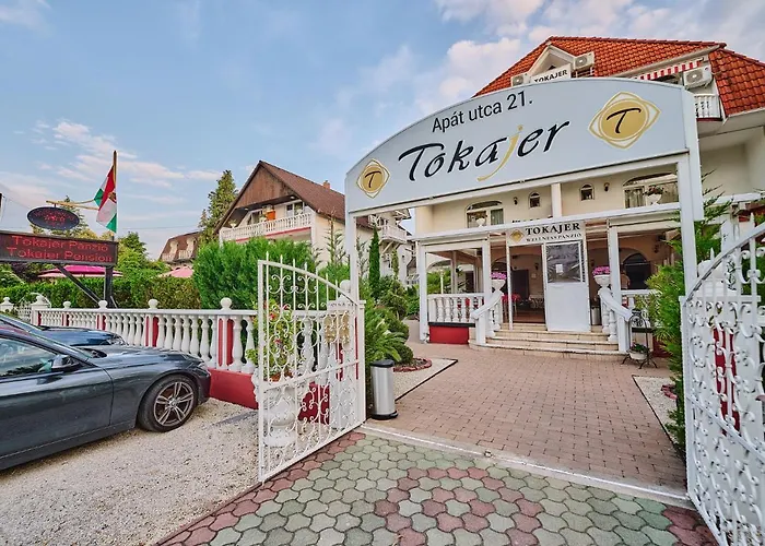 Tokajer Wellness Panzio Keszthely